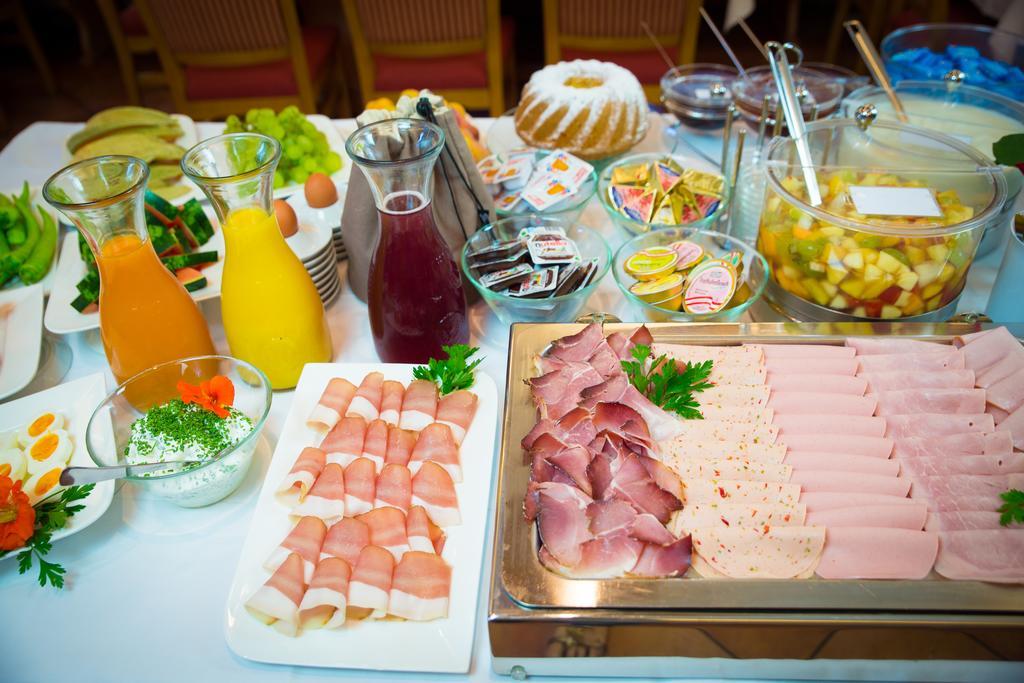 Techelsberg Hotel Restaurant Thadeushof מראה חיצוני תמונה